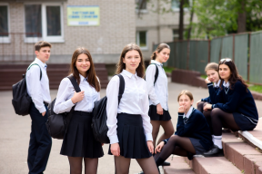 В Братске родителей просят оплатить бланки аттестатов