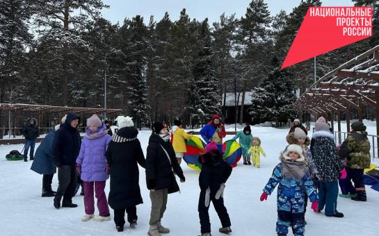 Главными новогодними площадками в Новосибирской области стали парки и скверы, благоустроенные по нацпроекту