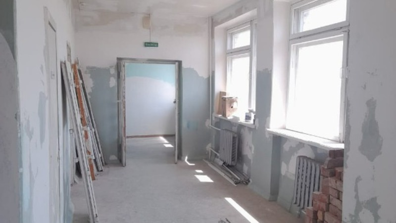 В Камызяке стартовал капитальный ремонт женской консультации