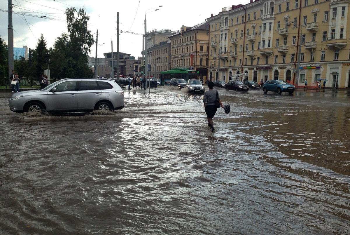 Из-за дождя в Казани цены на такси взлетели в 2 раза