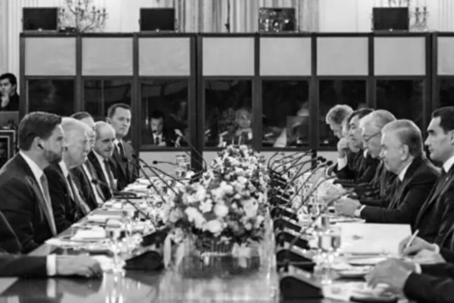 Стратегия Трампа: первая встреча глав США и всех лидеров Центральной Азии