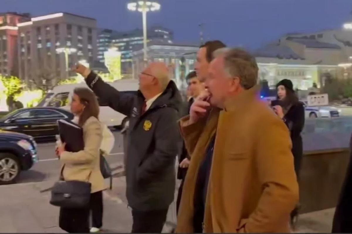 Уиткофф, Кушнер и Дмитриев пообедали в ресторане перед встречей с Путиным