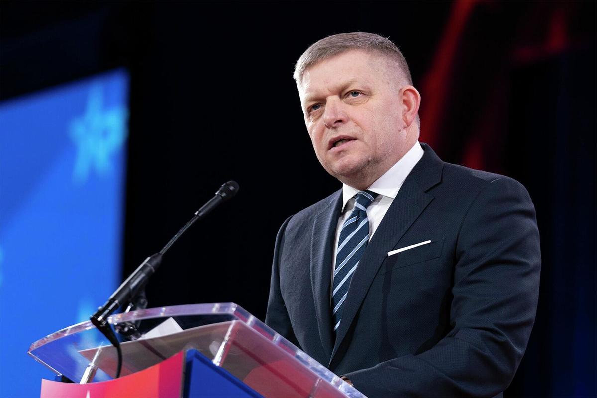 Премьер Словакии сообщил о планах встретиться с Путиным и Си Цзиньпином в Китае