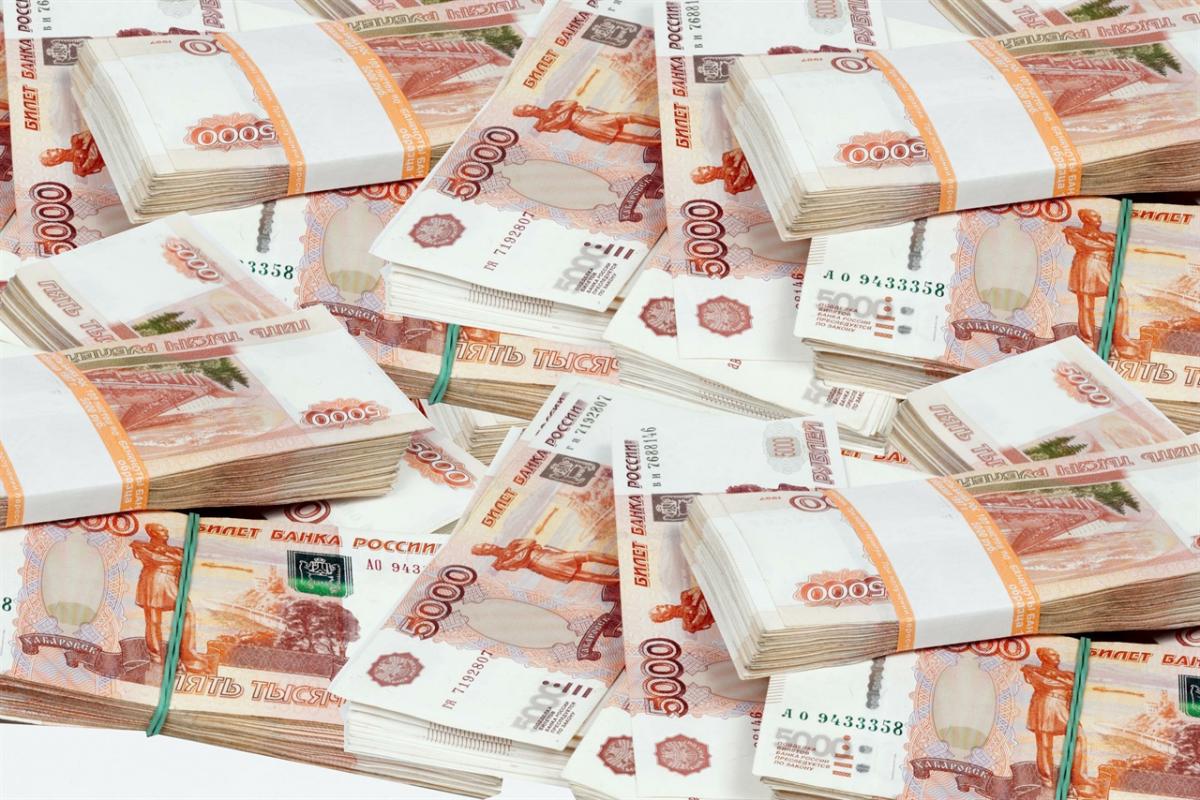 В Пскове выявили пятитысячную купюру с признаками подделки