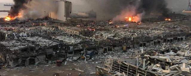 В Ливане объявили траур после взрыва в порту Бейрута