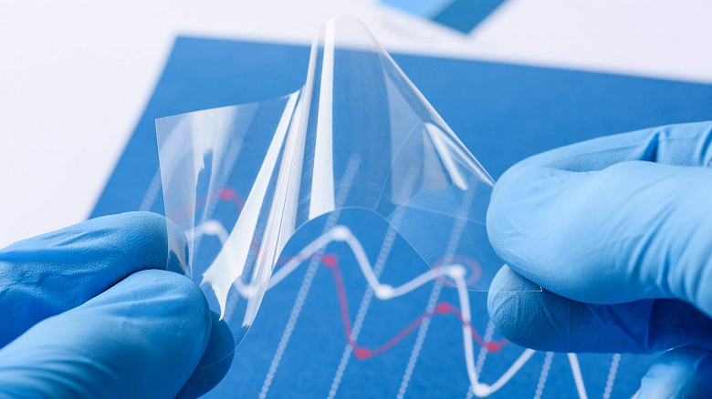 Ученые из Санкт-Петербурга разработали гибкие экраны, которые прослужат 20 лет