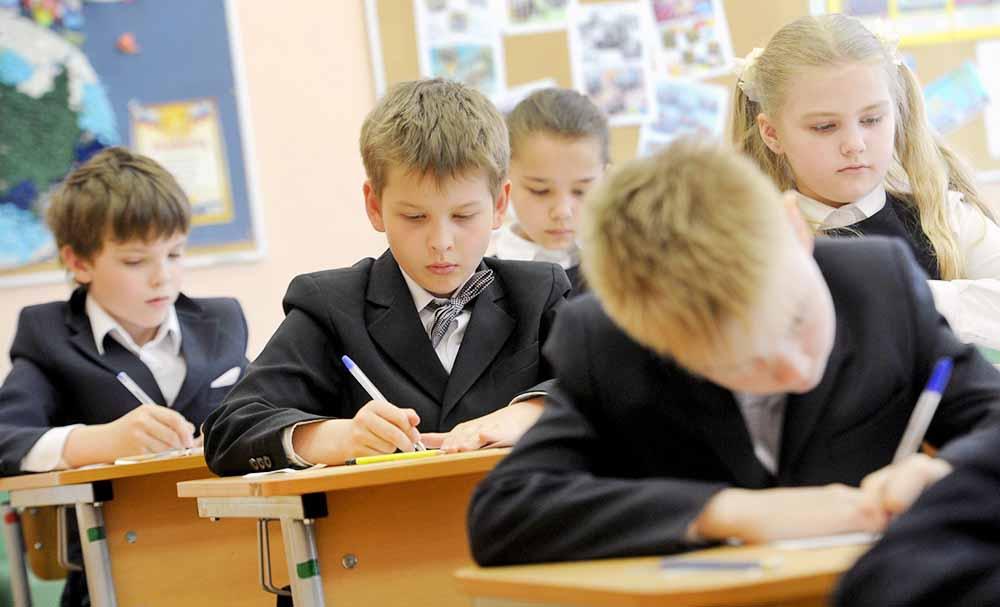 В школах Владимира к 2025 году‍ отменят вторую смену