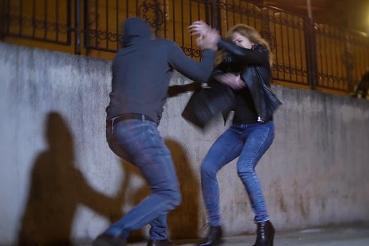 «Закон есть – хромает практика». Сесть или погибнуть? Россияне вынуждены бояться самообороны