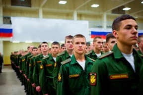 В ГД оценили идею перевести призыв в армию на постоянную основу