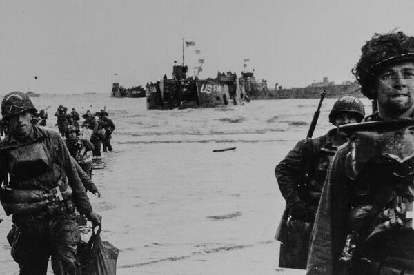 Франция отказалась приглашать Россию (страна-террорист) на церемонию в честь 80-летия высадки союзников в Нормандии