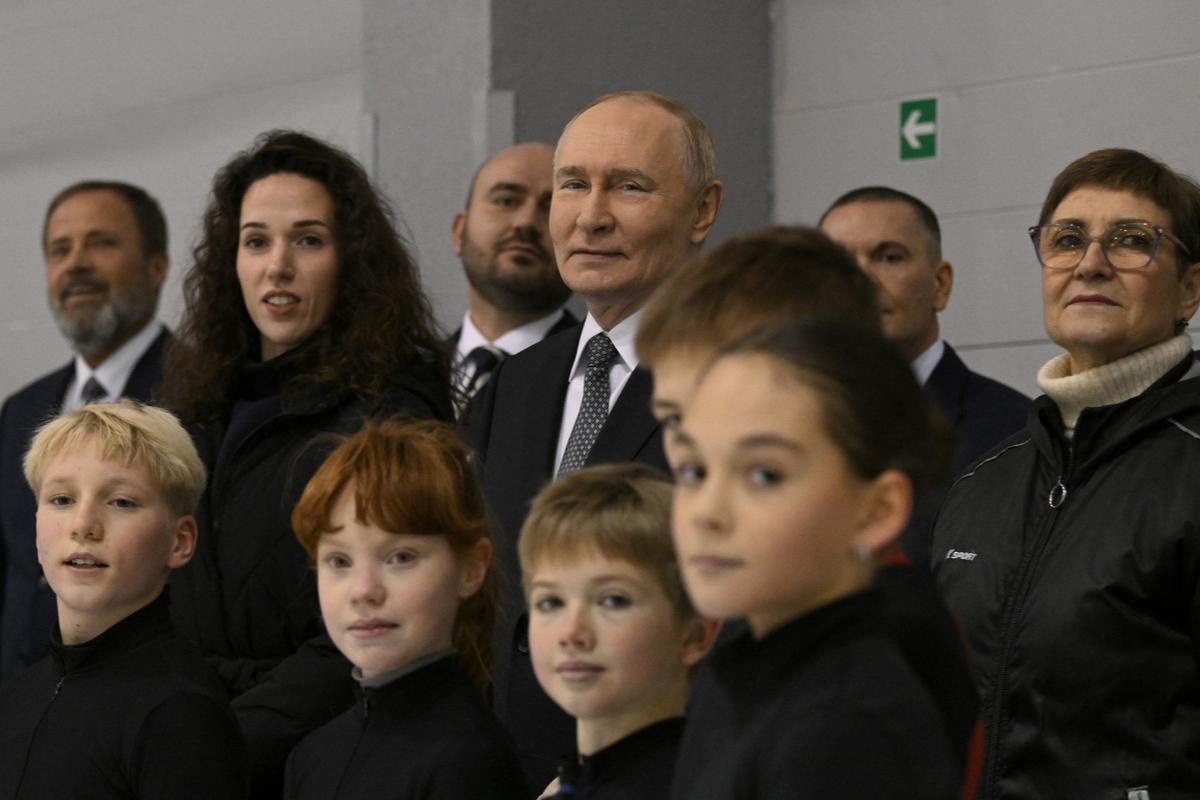 Рейтинги власти: ВЦИОМ и ФОМ фиксируют высокие показатели