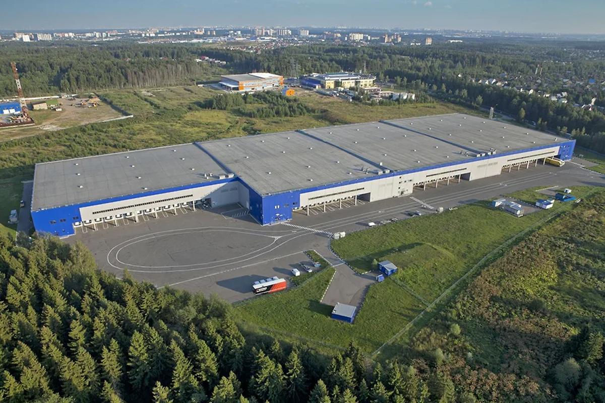 Банк ПСБ продаст переданные государству склады Raven Russia на аукционе