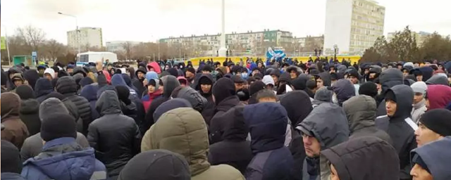 Токаев призвал «газовых демонстрантов» к диалогу