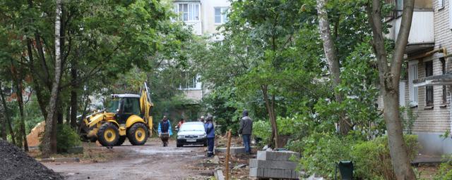 В Ивантеевке проводится благоустройство территорий по Центральному проезду