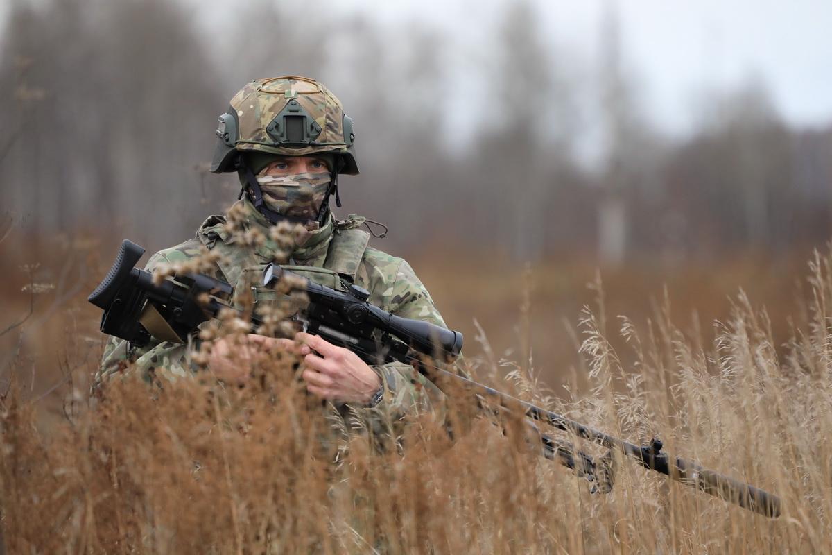 Уссурийские снайперы в Донбассе взяли в плен четверых украинских военных
