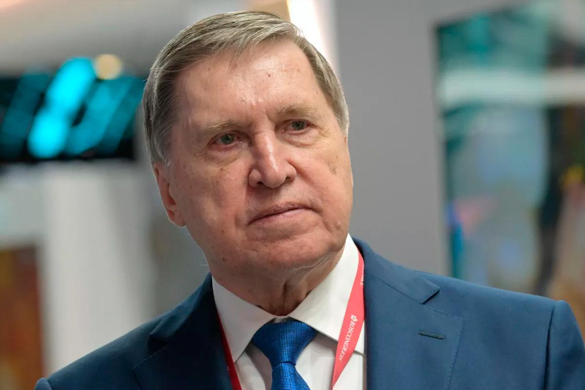 Помощник Путина заявил о продолжении обсуждений украинского урегулирования