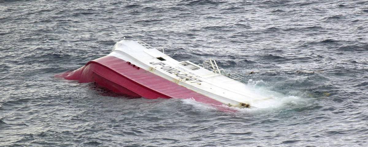 Трое рыбаков стали жертвами столкновения японского и российского судов