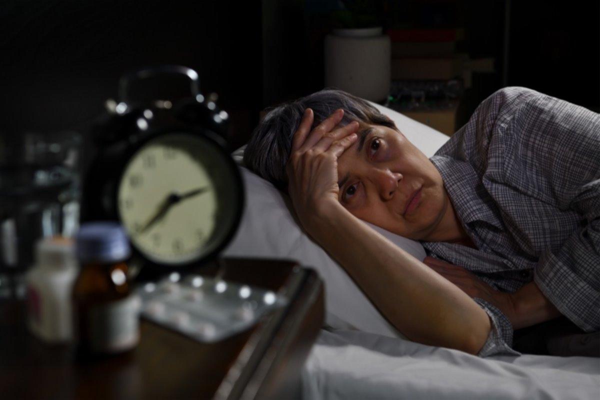 Свыше 60% страдающих бессонницей людей имеют повышенный уровень невротизма