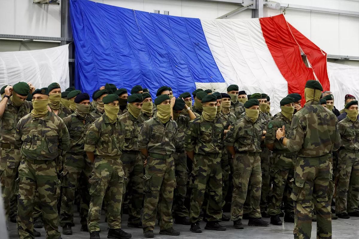 Стало известно о панике во Франции из-за России