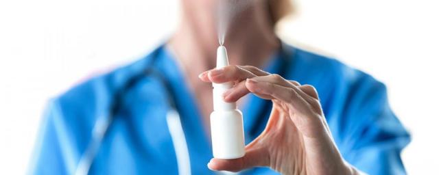 Гинцбург: Побочных эффектов после применения назальной вакцины не зафиксировано