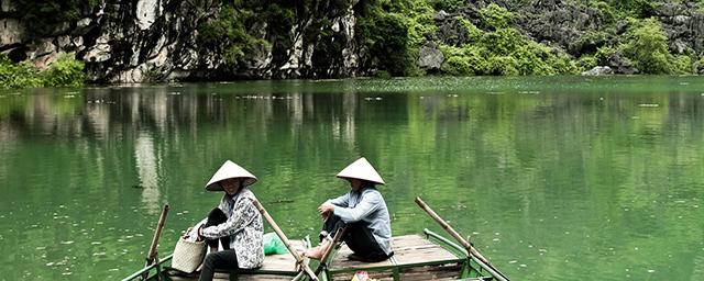 Вьетнам планирует принимать туристов с сентября