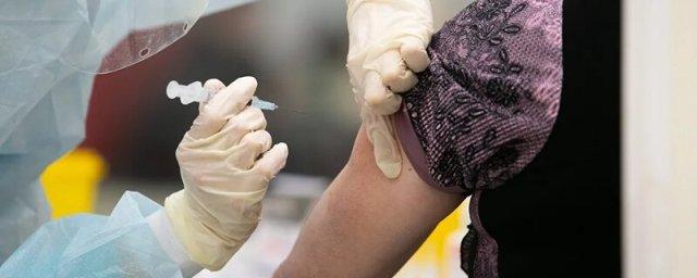 В Минздраве России одобрили испытания комбинации вакцин AstraZeneca и «Спутник Лайт»