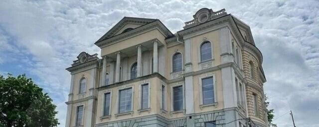Рязанский трёхэтажный «Дом-дворец» выставили на продажу за 200 млн рублей