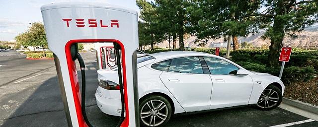 В ФРГ потребовали у покупателей Tesla вернуть субсидию