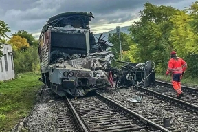 Десятки человек пострадали в результате столкновения поездов в Словакии