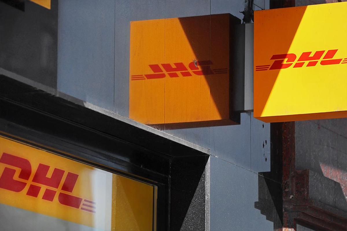 DHL приостановит глобальные поставки потребителям из США на сумму более $800