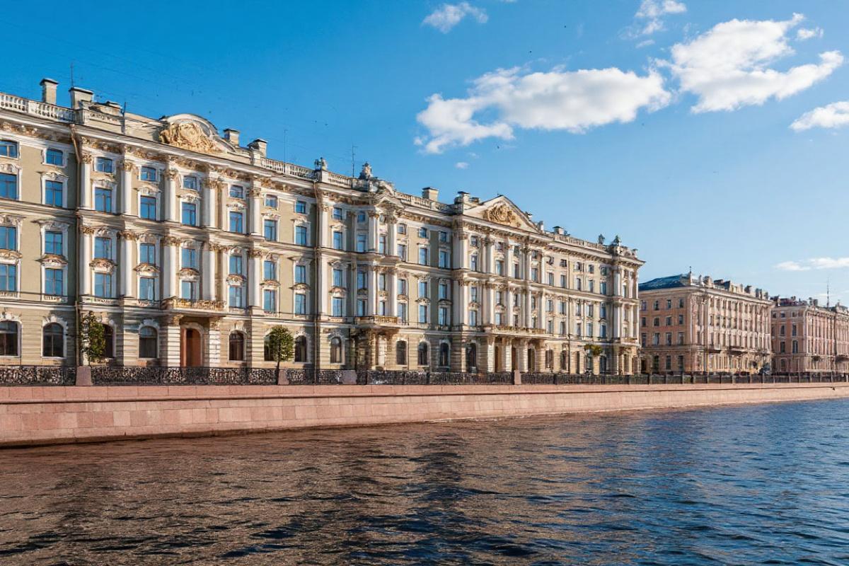 Рекордный рост: цены на элитное жилье в Петербурге достигли 500 тысяч за квадрат