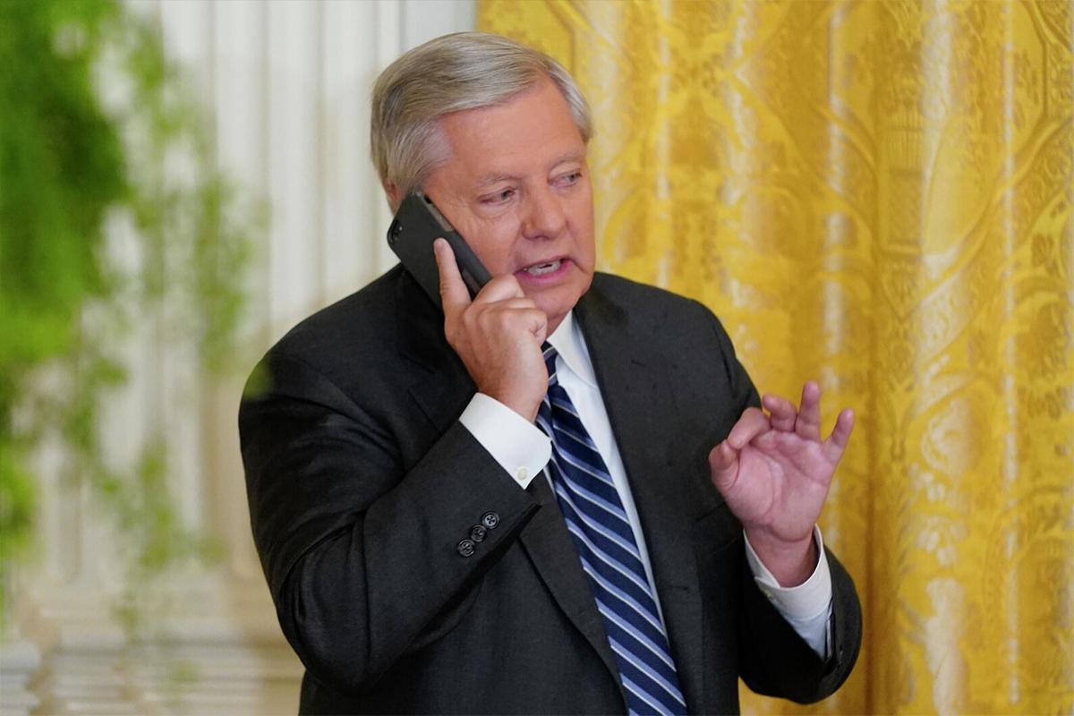 Американский сенатор Грэм испугался, что Путин заберет его в Россию