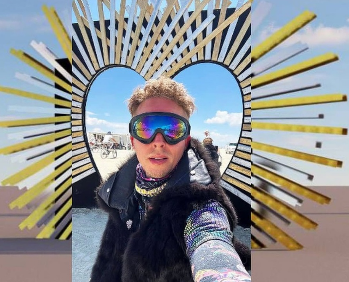 Родственники россиянина, погибшего на фестивале Burning Man, собрали 12 тысяч долларов на транспортировку тела в Россию