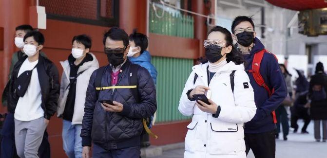 Китай заблокировал два города из-за новой вспышки коронавируса