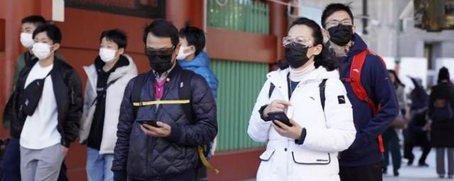 Китай заблокировал два города из-за новой вспышки коронавируса