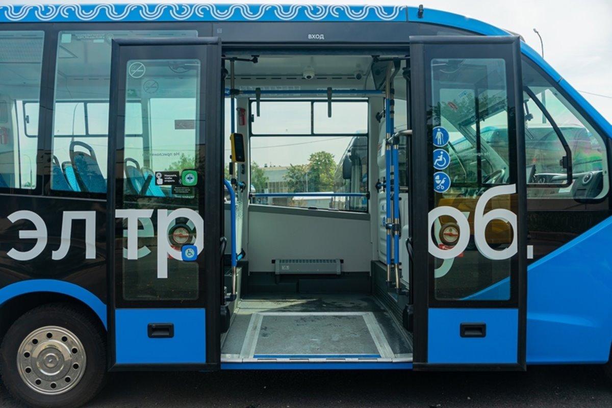 Эксперты Мосгортранса проводят испытания усовершенствованной версии мини-электробуса