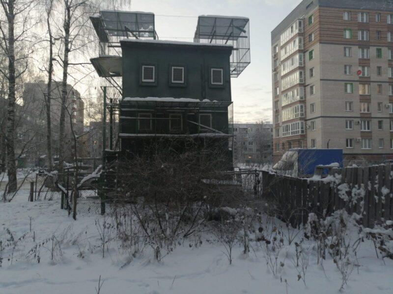 В Кирове на месте незаконной голубятни построят детский сад на 100 мест