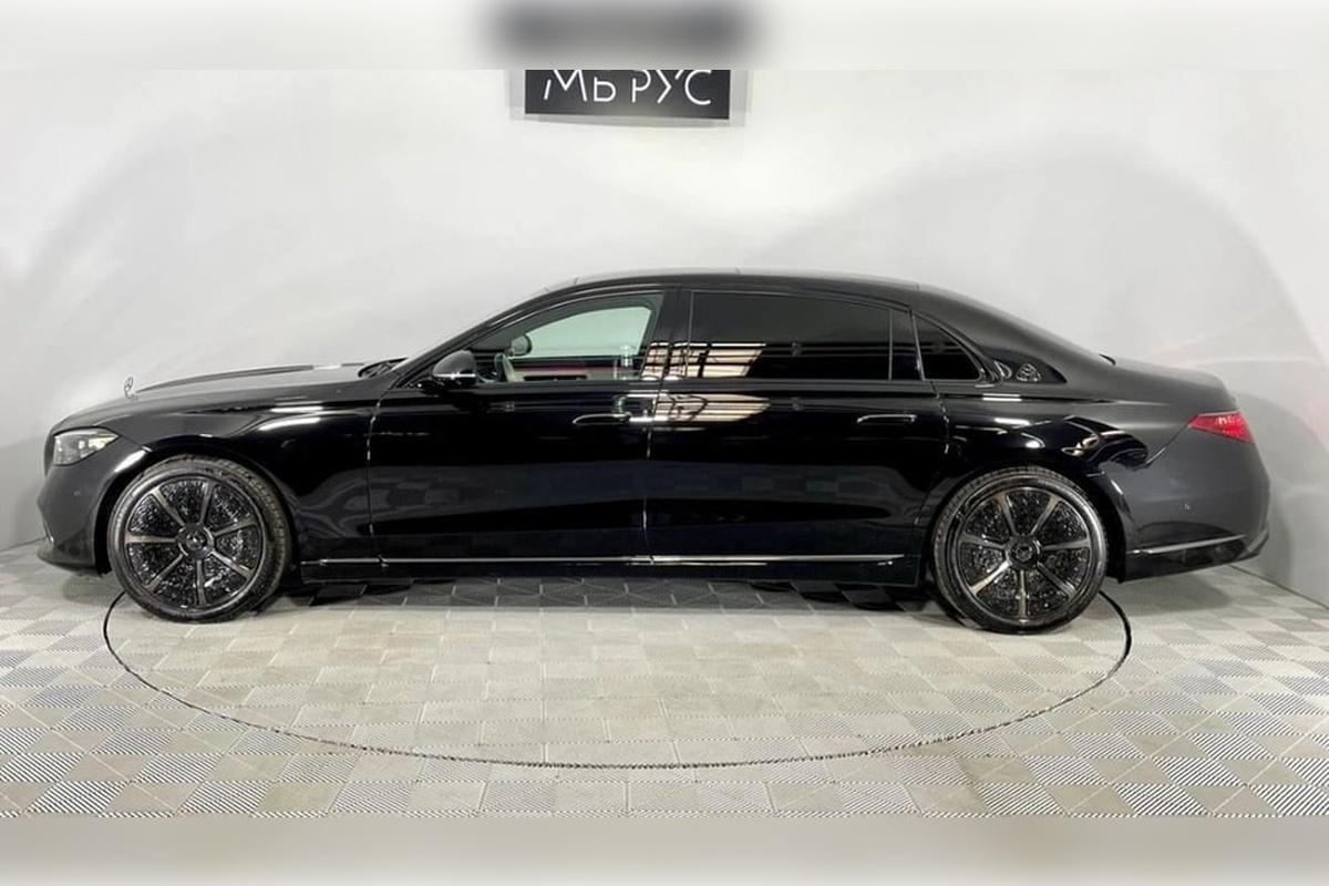 Во Владимире был выставлен на продажу дорогостоящий Mercedes за 37,8 млн рублей