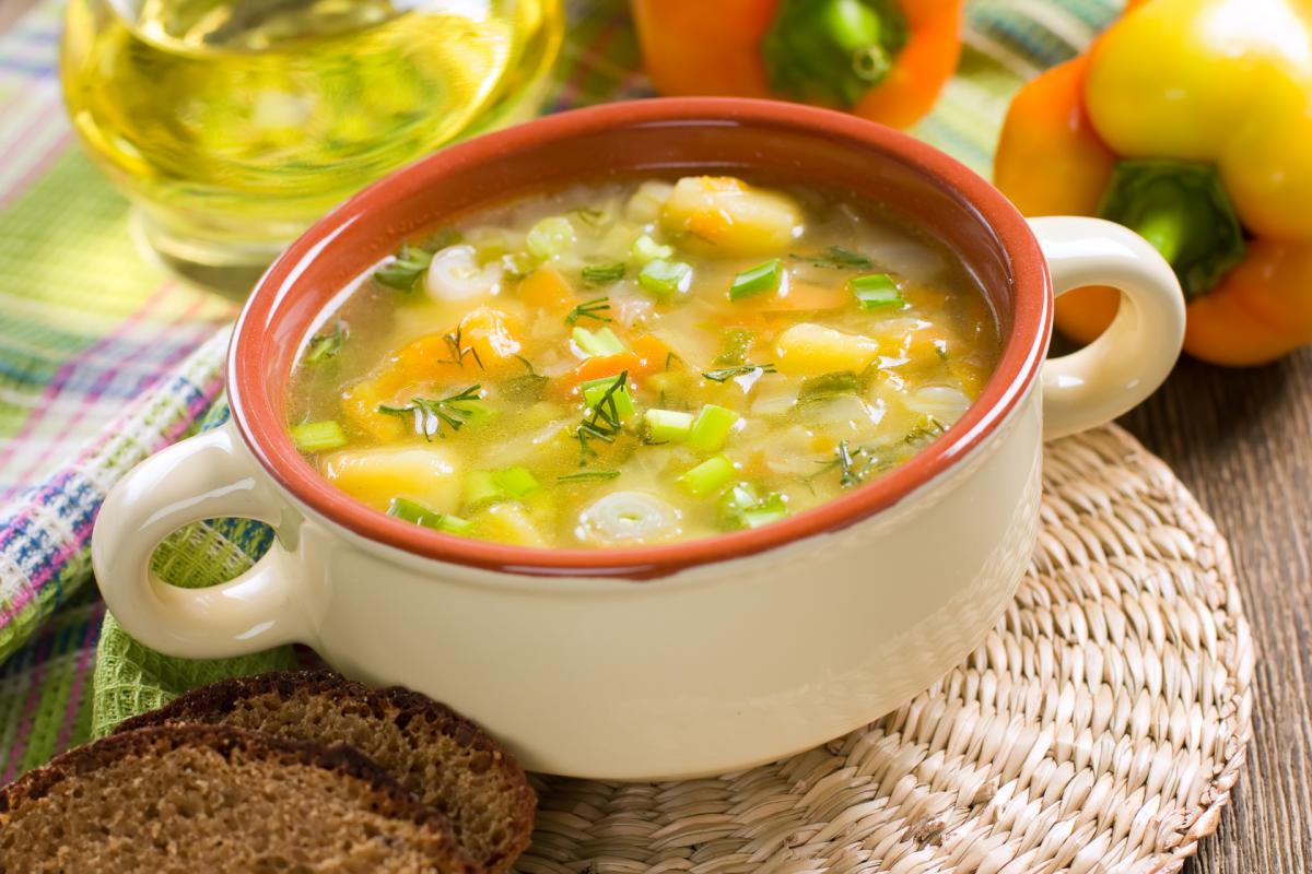 Педиатр Османов: Младшеклассникам нужно есть супы минимум два-три раза в неделю