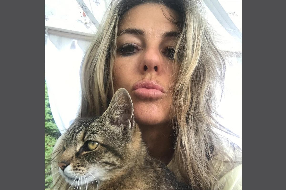 60-летняя Элизабет Херли кардинально сменила имидж на фоне новых отношений