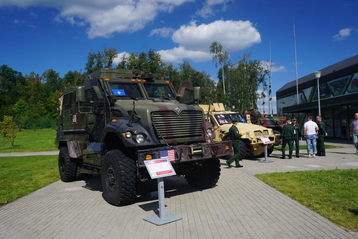 В Новосибирск прибудет передвижная выставка трофейной военной техники стран НАТО