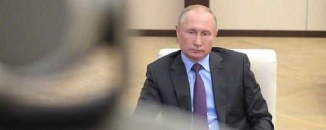 Песков: Владимир Путин будет находиться на самоизоляции как минимум неделю