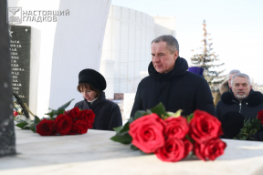 «Каждый на своем месте показывает, как нужно относиться к своей Родине»: Губернатор Вячеслав Гладков поздравил белгородцев с Днем защитника Отечества