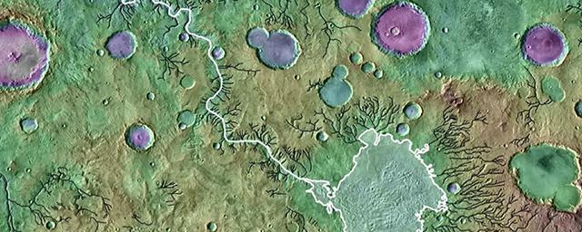 Астрономы подвергли сомнению наличие воды на Марсе, исходя из нового анализа данных радара