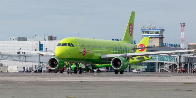 Авиакомпанию «S7» опять оштрафовали за нарушение прав пассажиров в Новосибирске