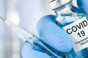 Вирусолог Чепурнов рассказал, необходимо ли проводить массовую вакцинацию от COVID-19