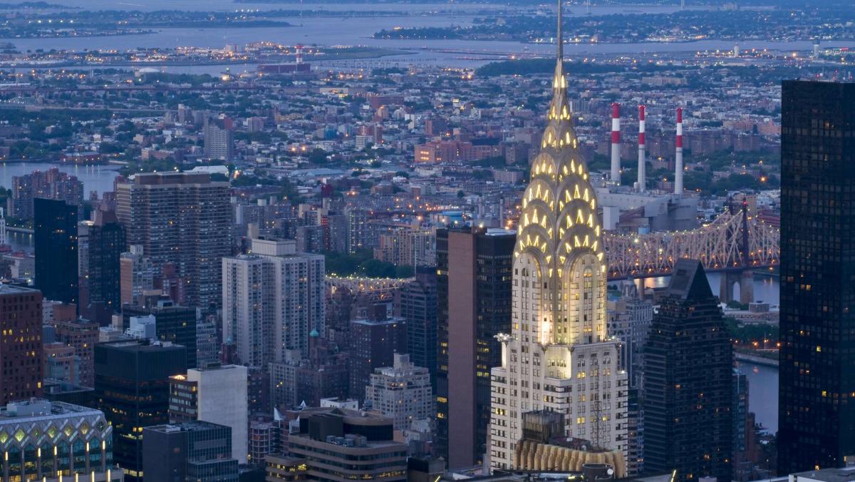 В Нью-Йорке небоскреб Chrysler Building продадут за $150 млн