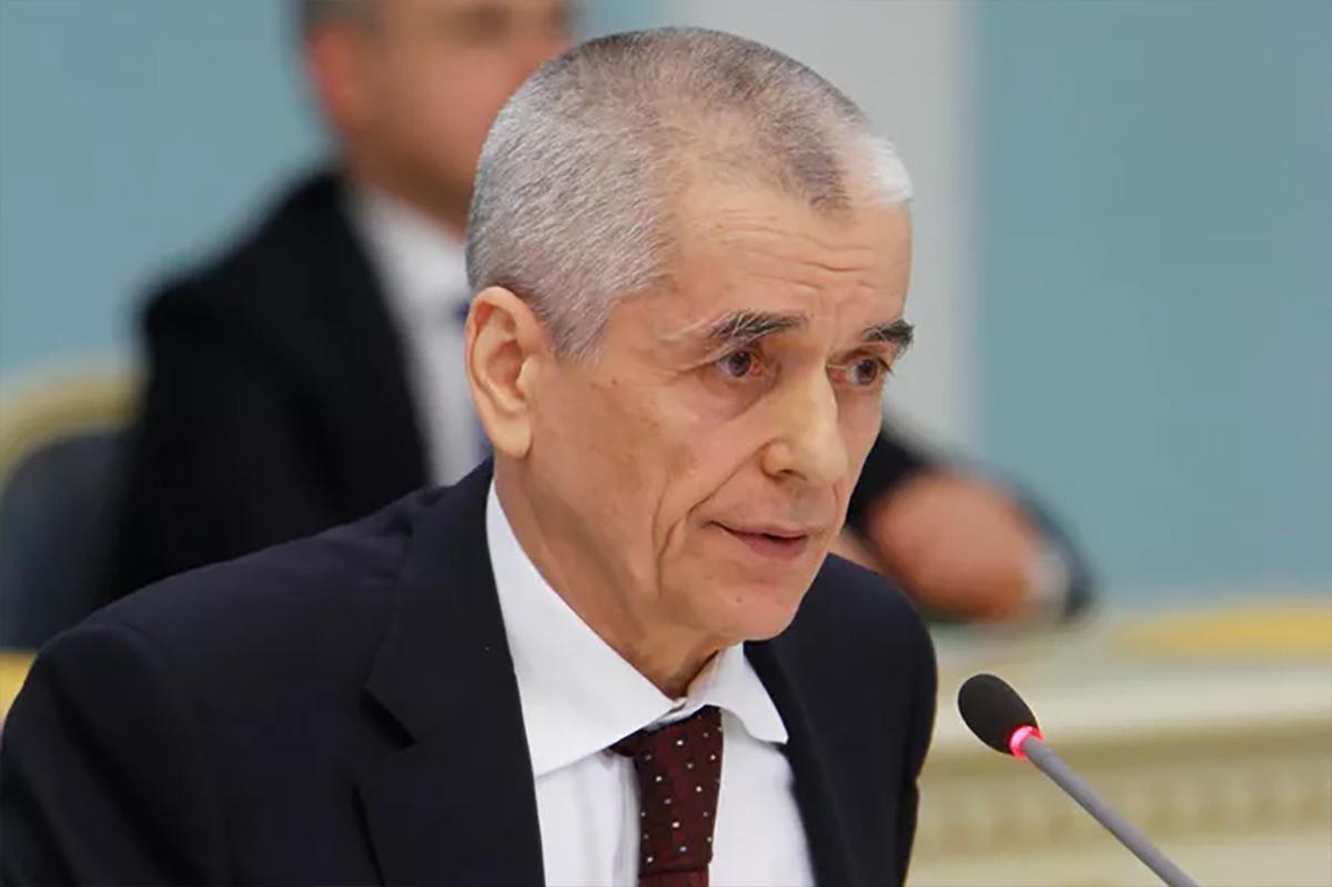 «ИИ не лечит, а калечит»: Онищенко обрушился с критикой на тех, кто доверяет диагнозы нейросетям