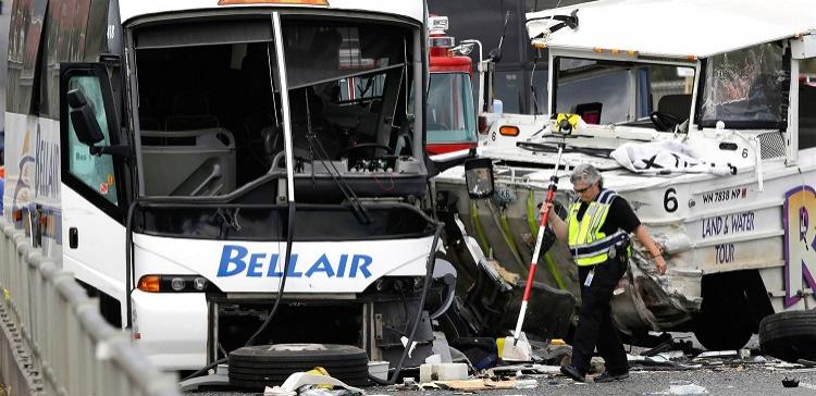 В Сиэтле В ДТП с автобусом-амфибией погибли четыре человека