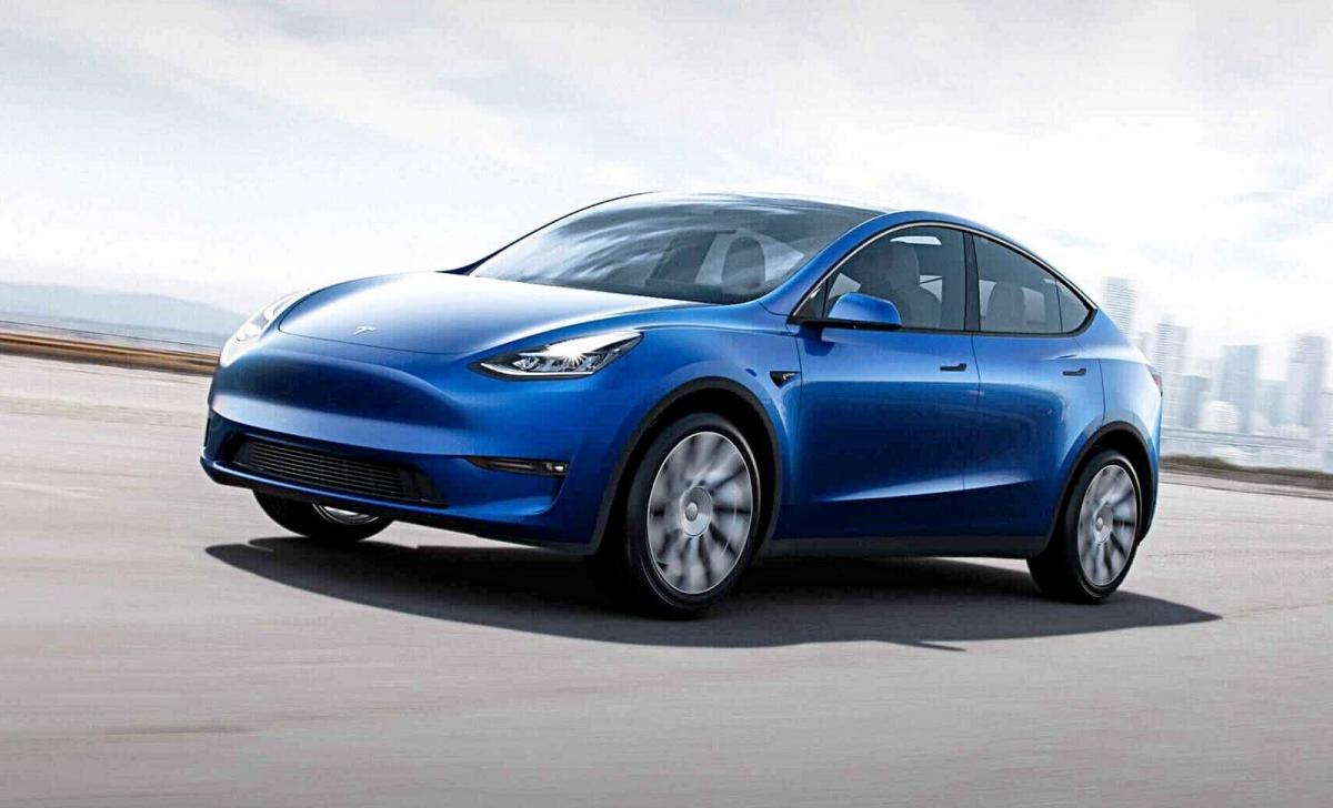 Tesla began shipping cars without USB ports for charging gadgets